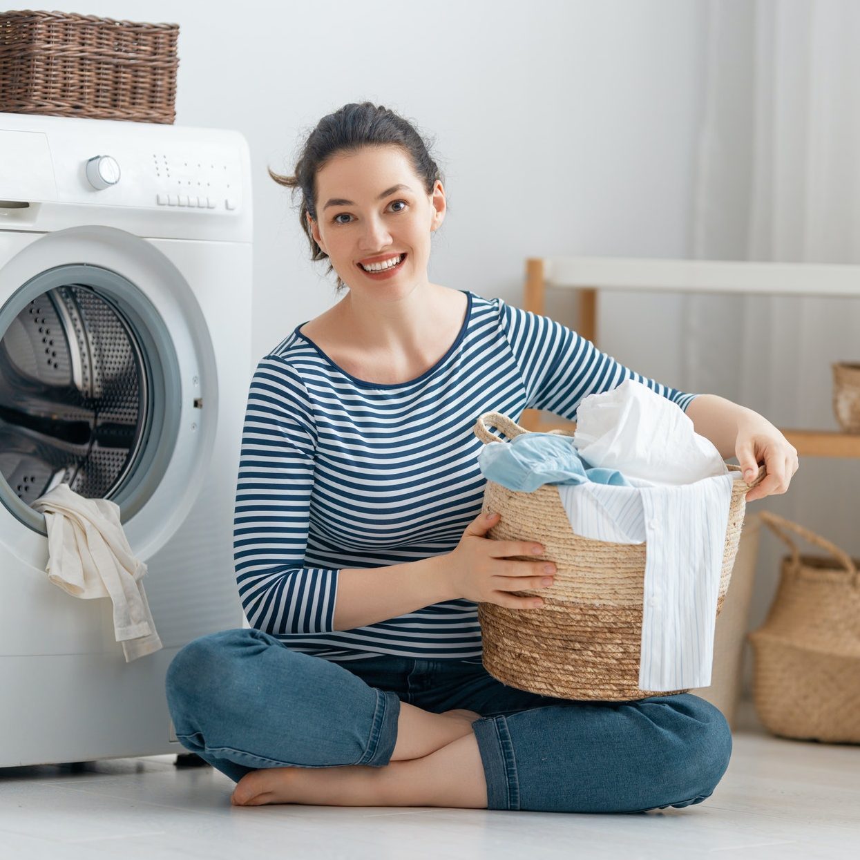 Customer saving time with affordable wash and fold laundry service in Frederick MD